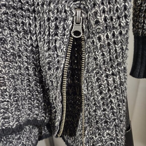 Anthropologie Ruby Moon Side Zip Tunic Sweater Size Small - Picture 8 of 14